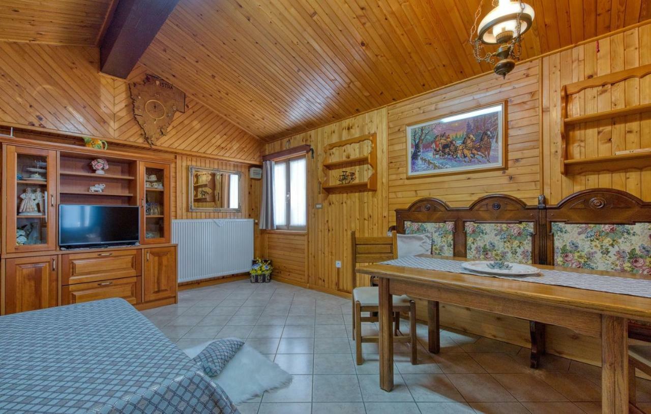 Cottage Nilda I Musalez Extérieur photo